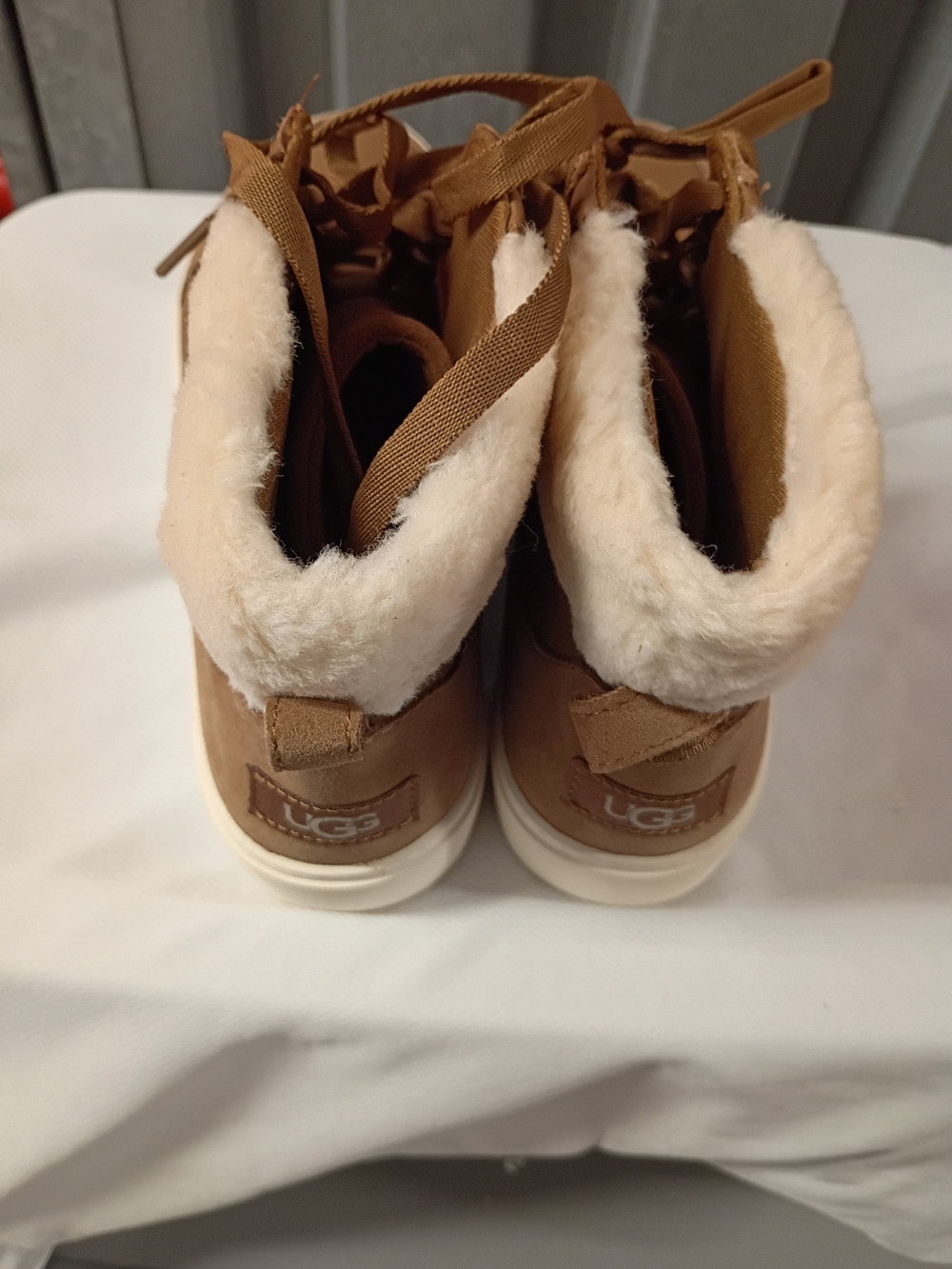 UGG Kids Chestnut Suede Shearling-Trim Lace Boots